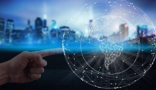 饒松 服裝智能化的信息化變革與網絡技術開發的關鍵要素